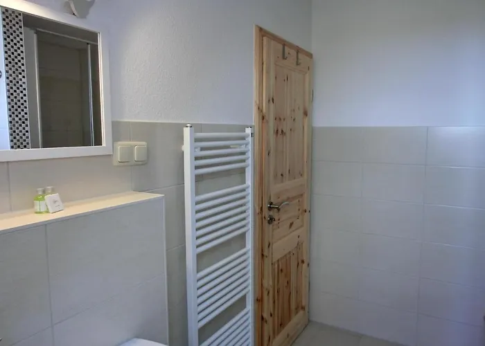 Nh5 アパート Hirschburg